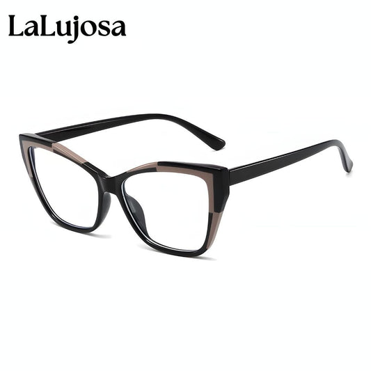 Carla Negro y Marrón