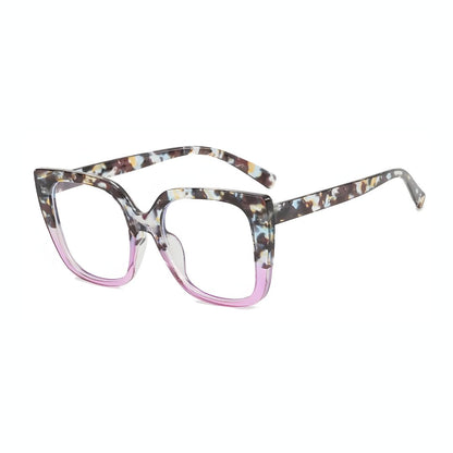 Aitana Negro con Carey