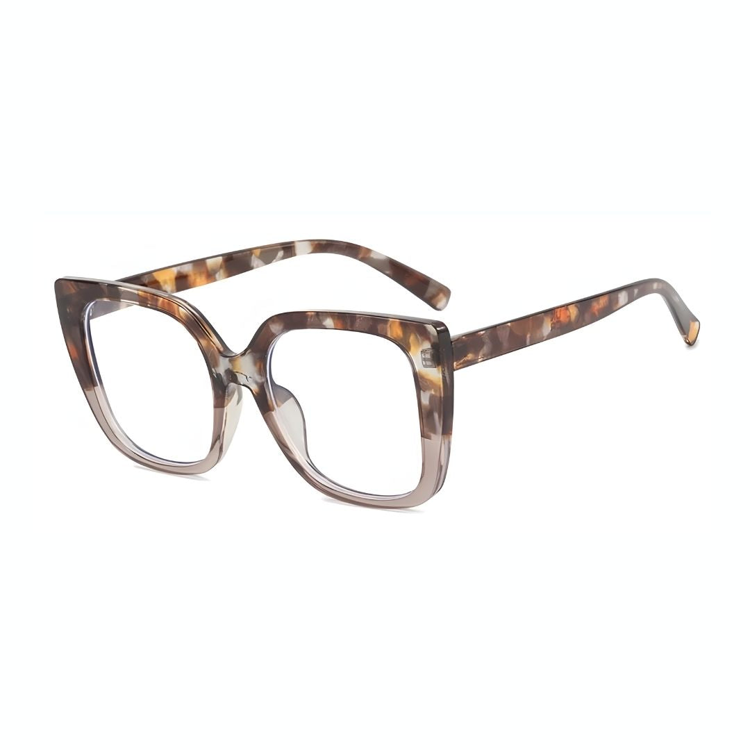 Aitana Azul con Carey