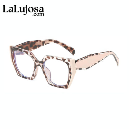 Vanessa Rosa y Estampado Leopardo