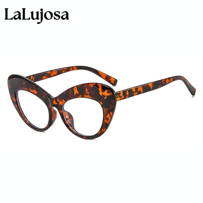 Lara Leopardo